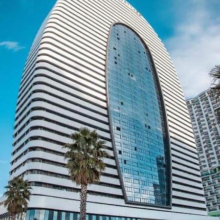 Betta premium apartaments Aliance palace Batumi Esterno foto