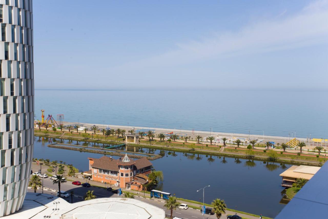 Betta premium apartaments Aliance palace Batumi Esterno foto